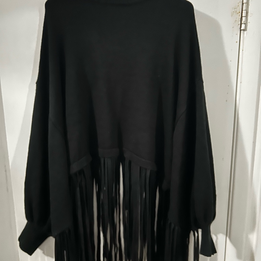 Chic Black Fringe Poncho